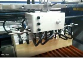 ZWFM-1100 覆80克标签纸奥特全自动无胶覆膜