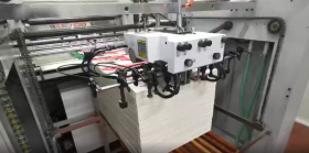 SZFM-1200W自动水性开窗覆膜机做金属膜斯里兰卡客户反馈视频