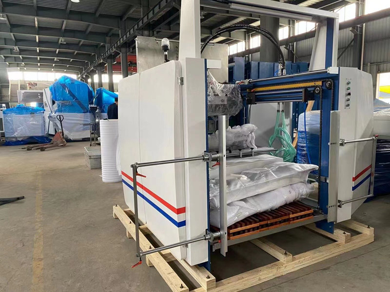 全自动立式覆膜机