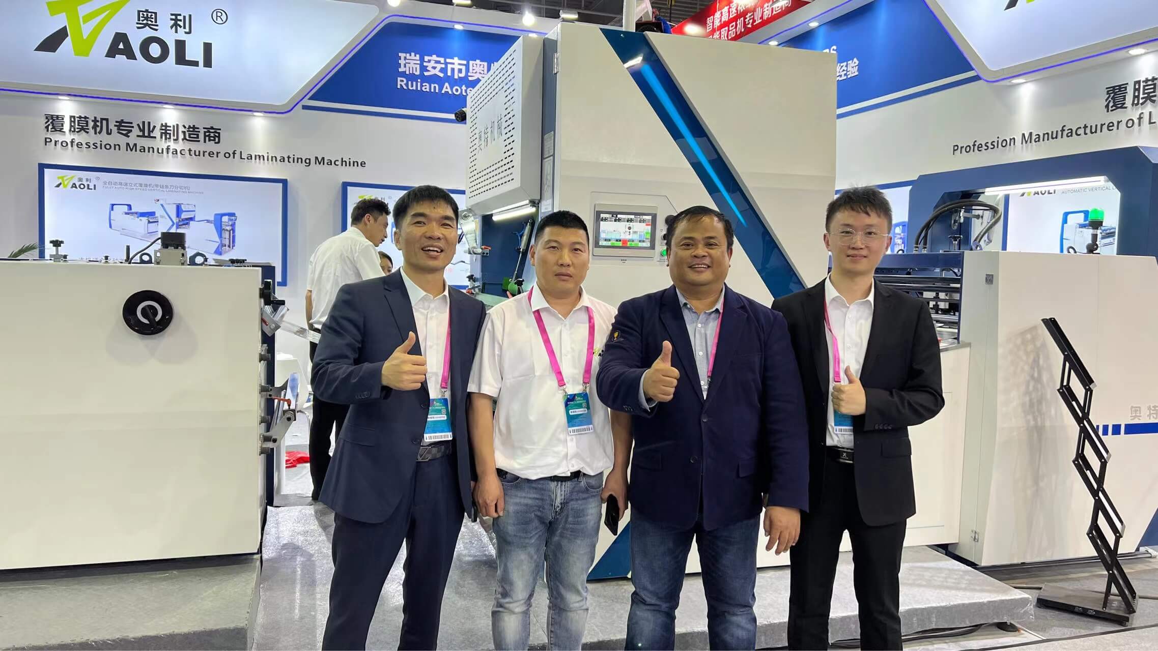 1681717604213824.jpg 1681717604213824.jpg